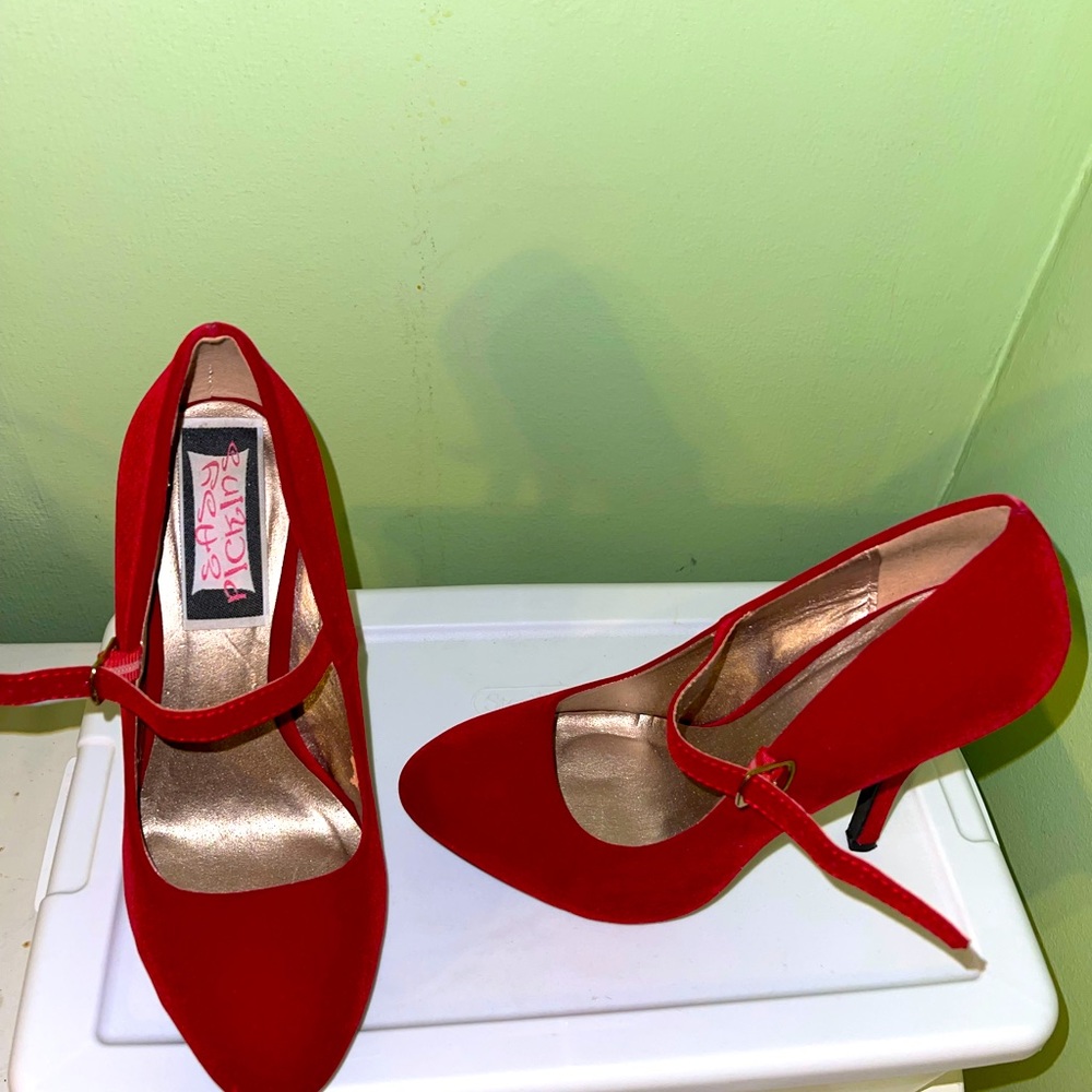 Cute pumps